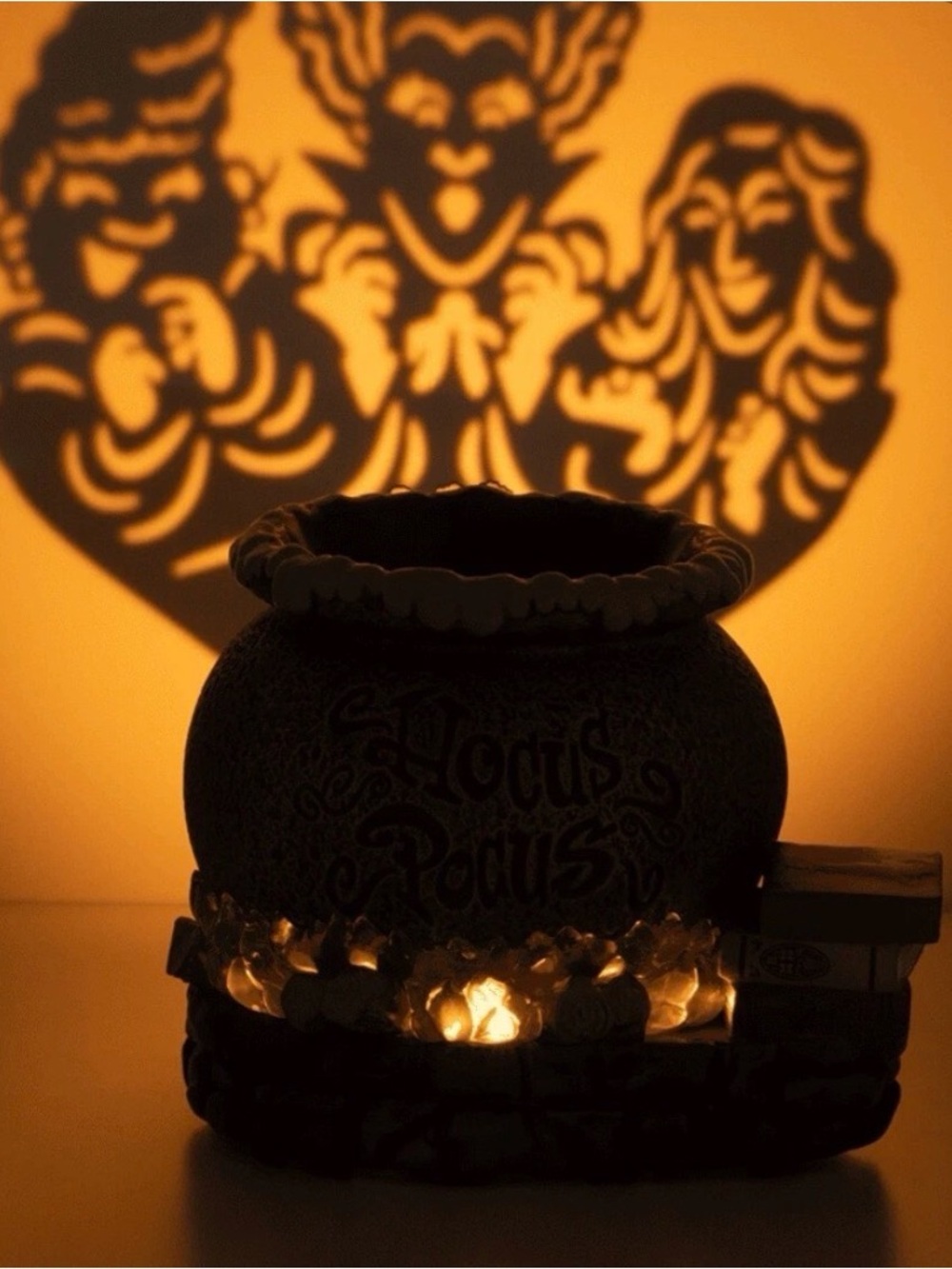 NIB Scentsy Hocus Pocus wax warmer
